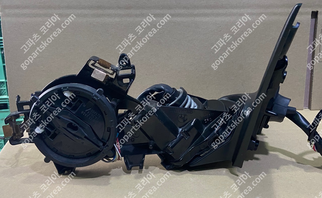 아우디 A6 C7 사이드미러 운전석 프레임 사진 3