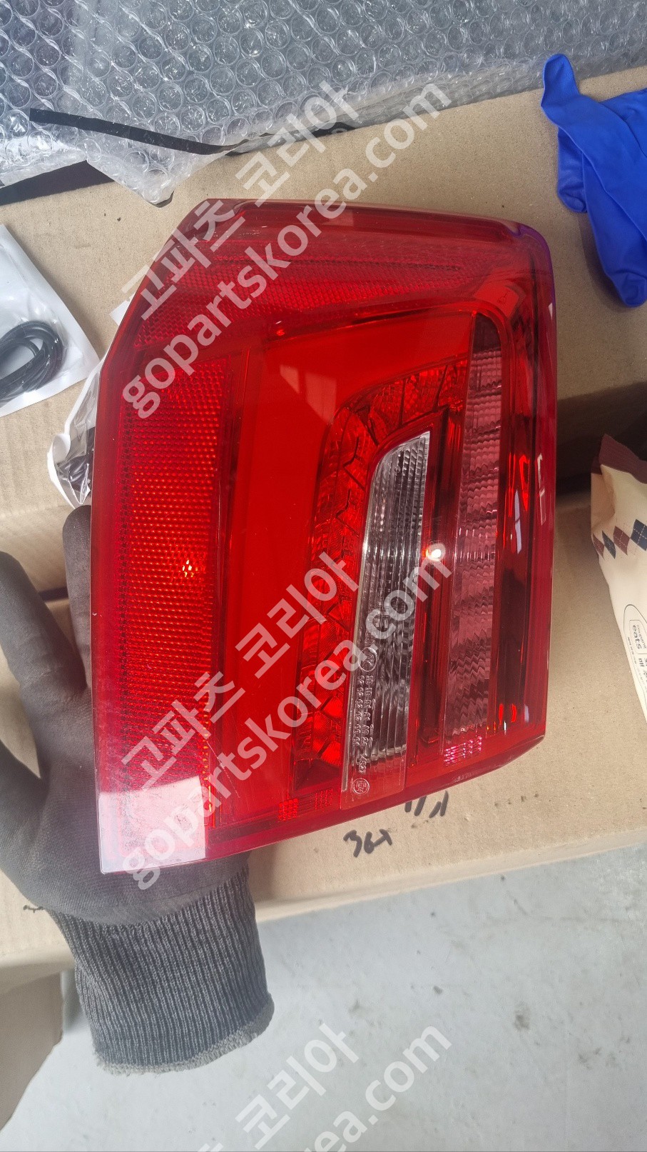 아우디 A6 C7 전기 테일램프 운전석 사진 3