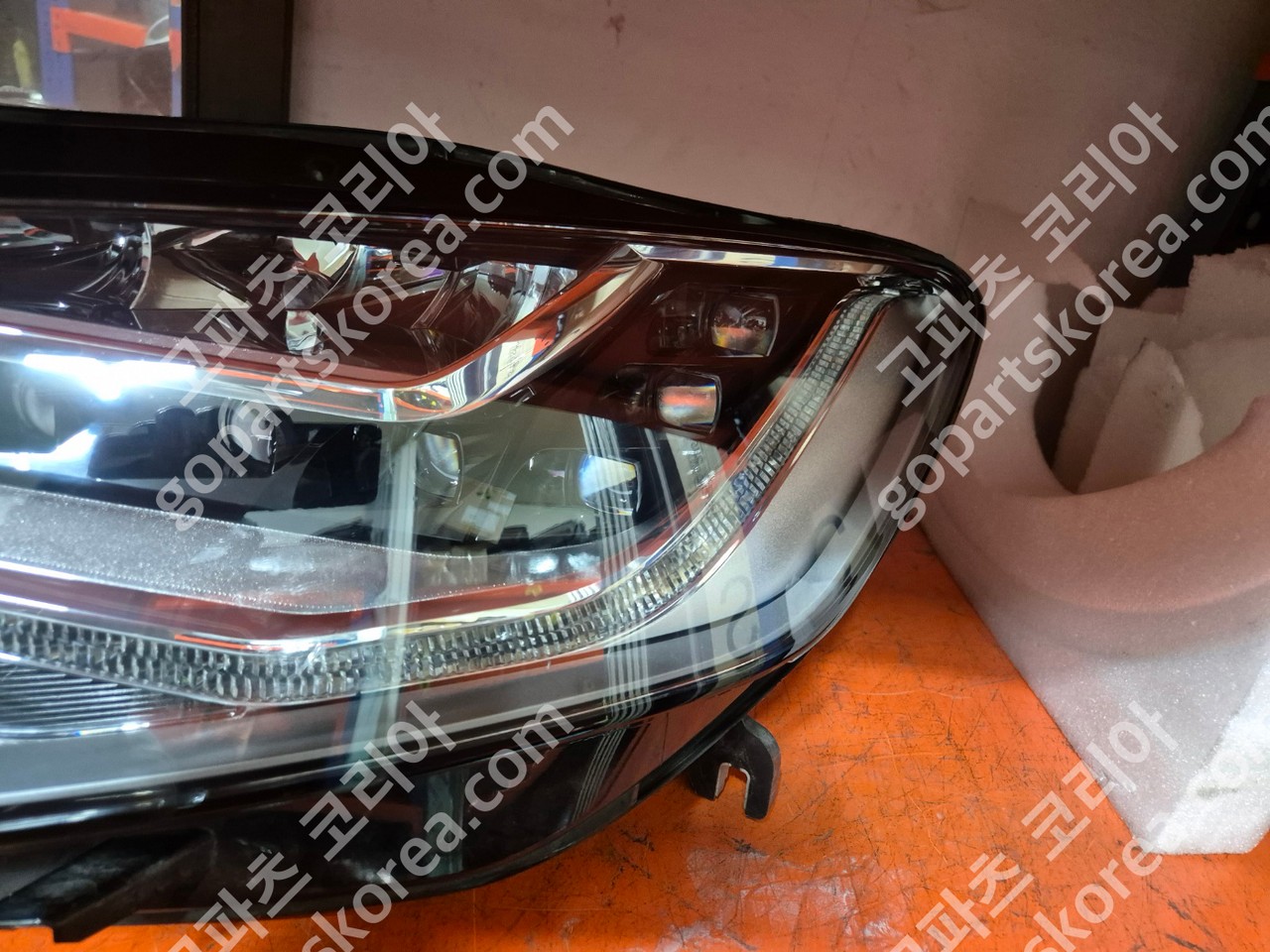 아우디 A6 C7 전기 헤드라이트 운전석 LED 사진 4