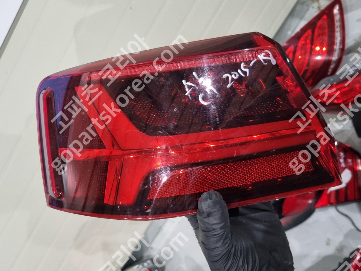 아우디 A6 C7 테일램프 운전석 중고
