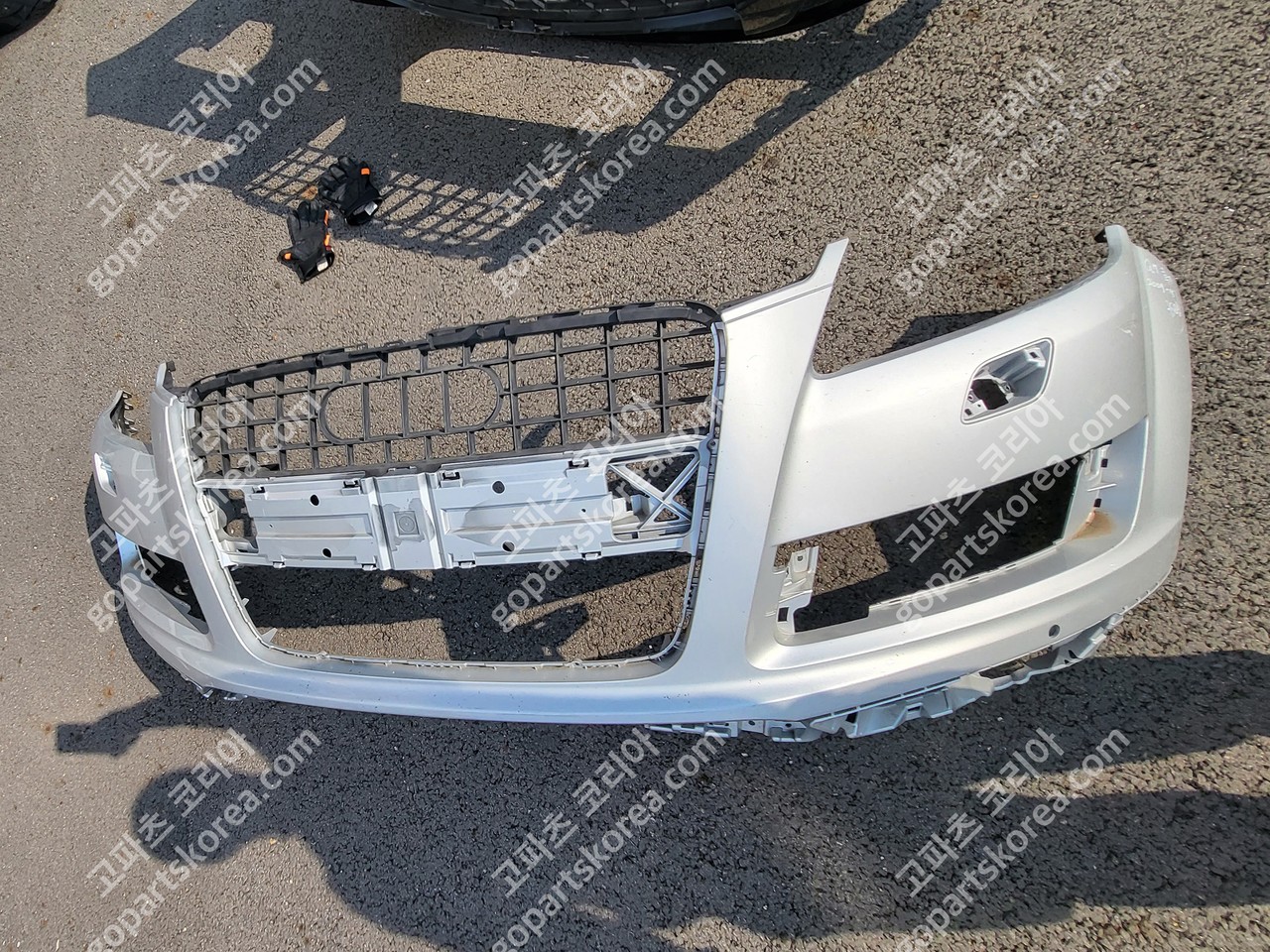 아우디 Q7 4L 앞범퍼 사진 2