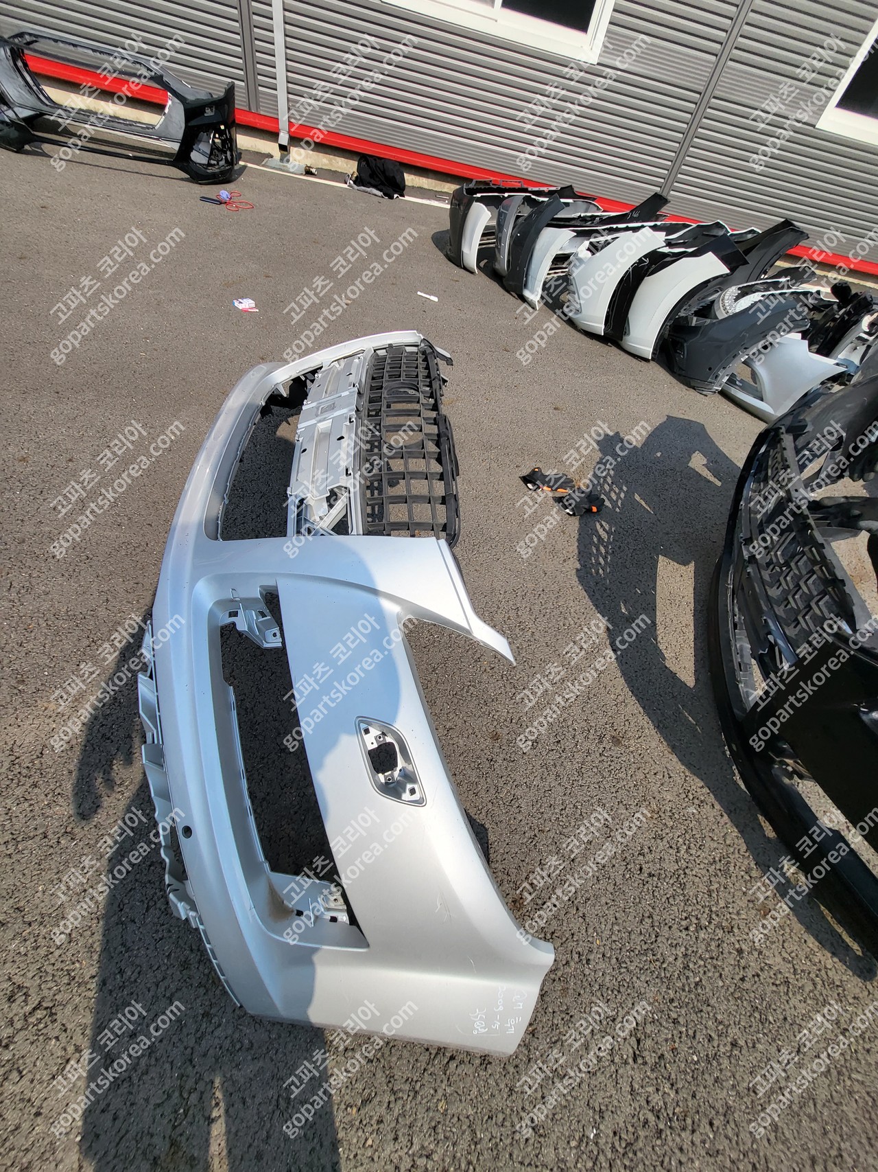 아우디 Q7 4L 앞범퍼 사진 3