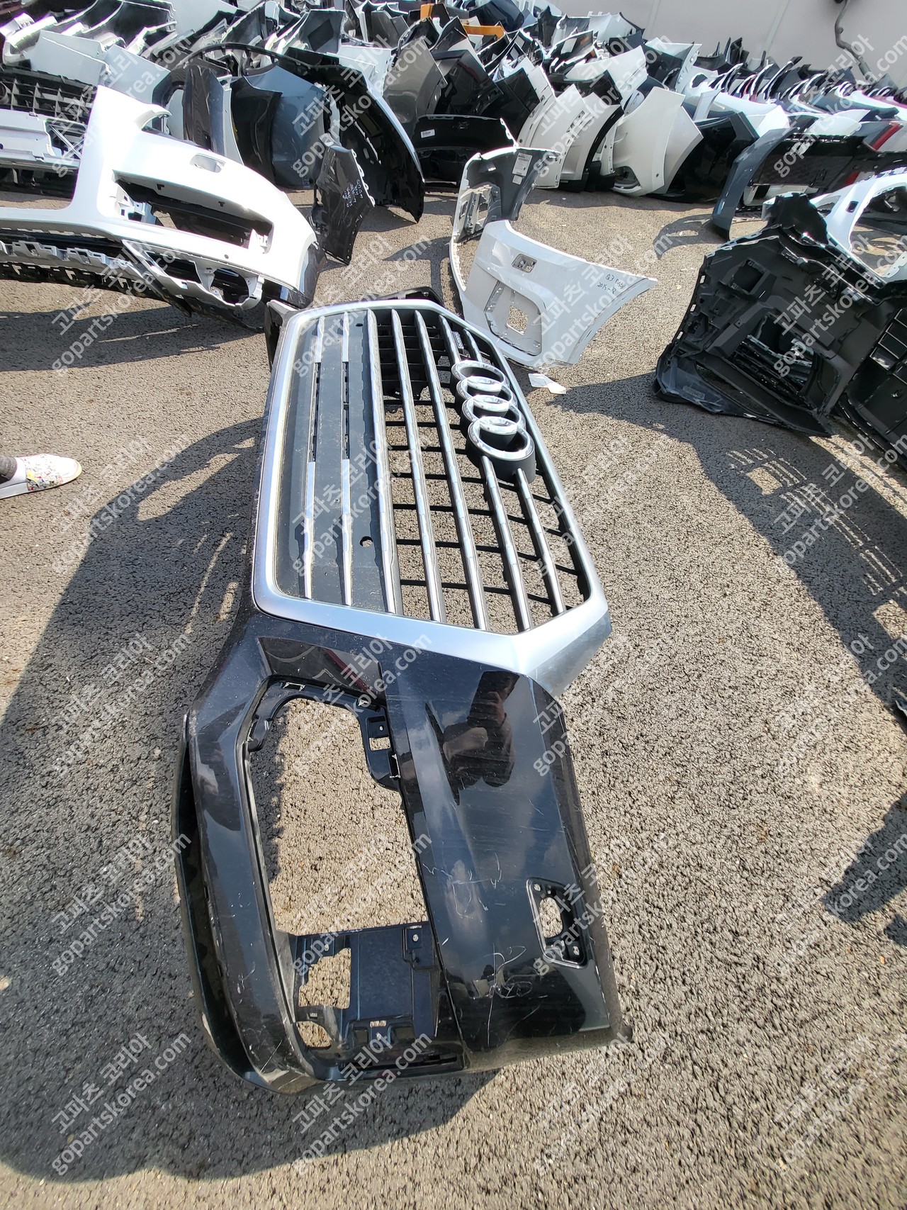 아우디 Q7 4M 전기 앞범퍼 35 TDI TSFI 중고