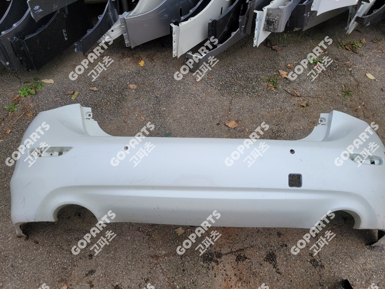 인피니티 Q50 뒷범퍼 후피 사진 3