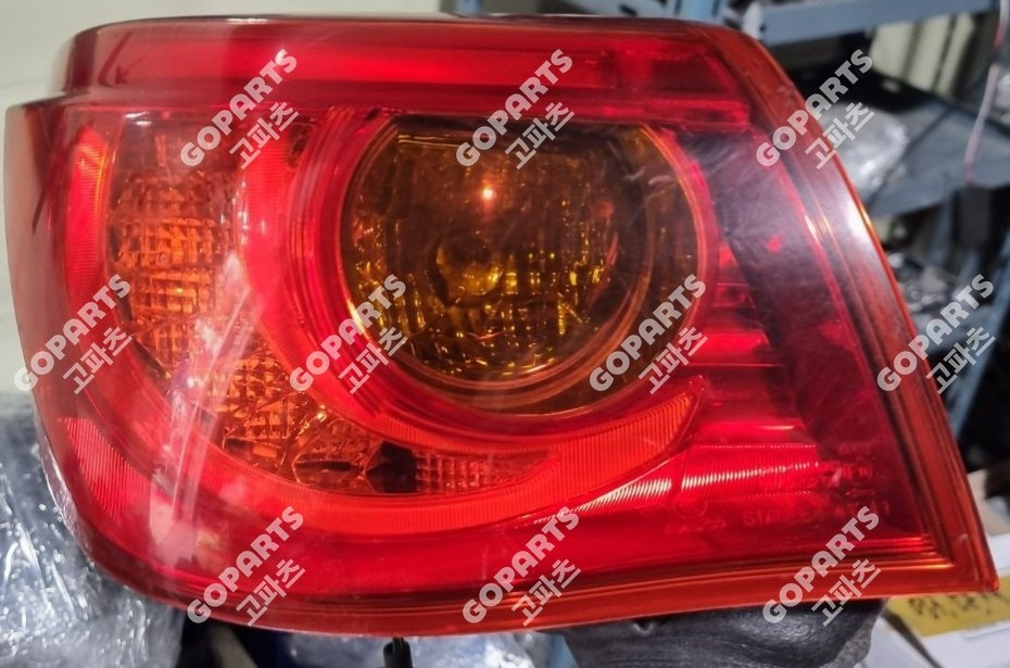 인피니티 Q50 운전석후미등테일램프 중고