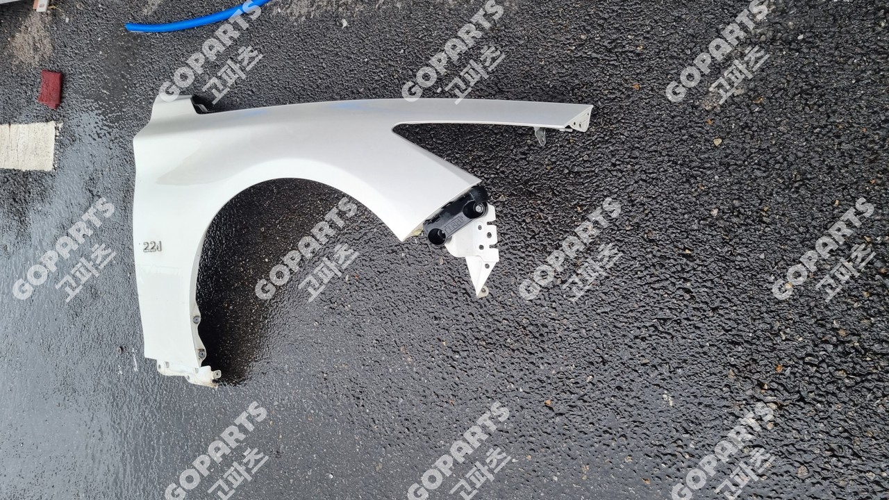 인피니티 Q50 조수석전휀더앞휀더프론트펜더 중고