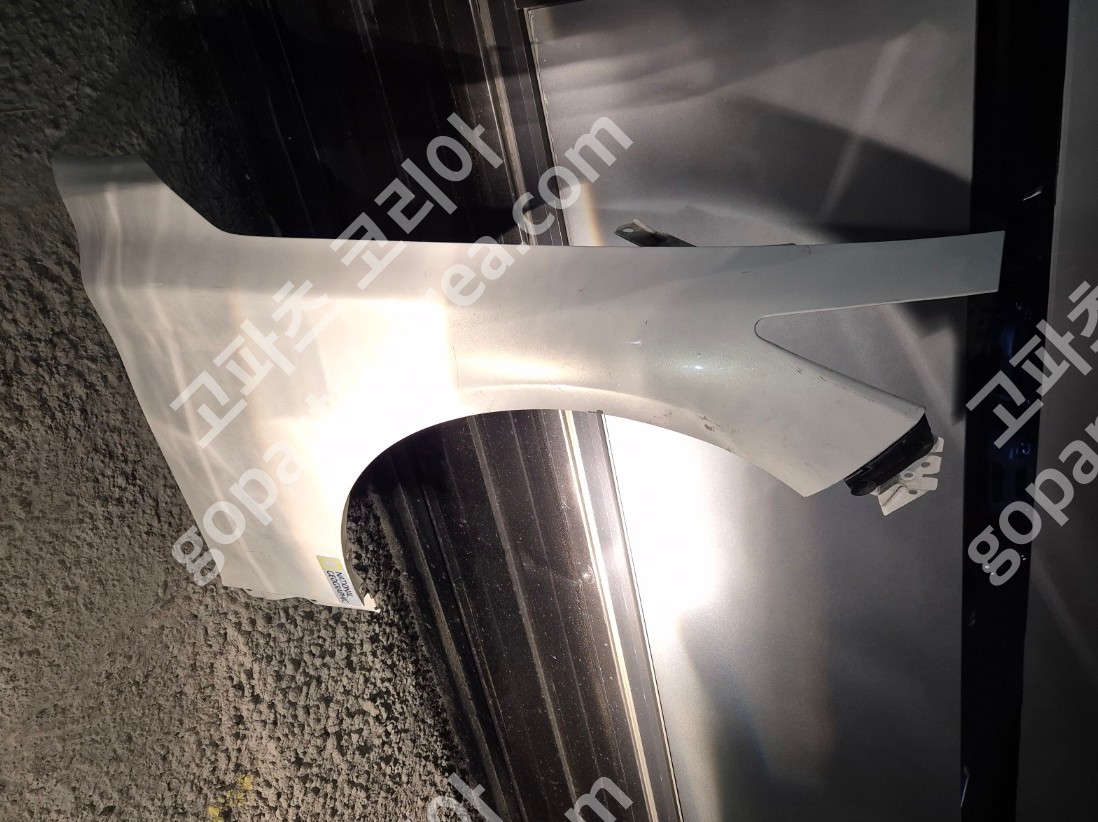 인피니티 Q50 휀더 조수석 앞휀더 사진 2