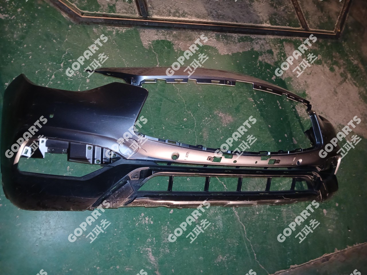 인피니티 QX30 앞범퍼 전범퍼 전피 센서타입 사진 2