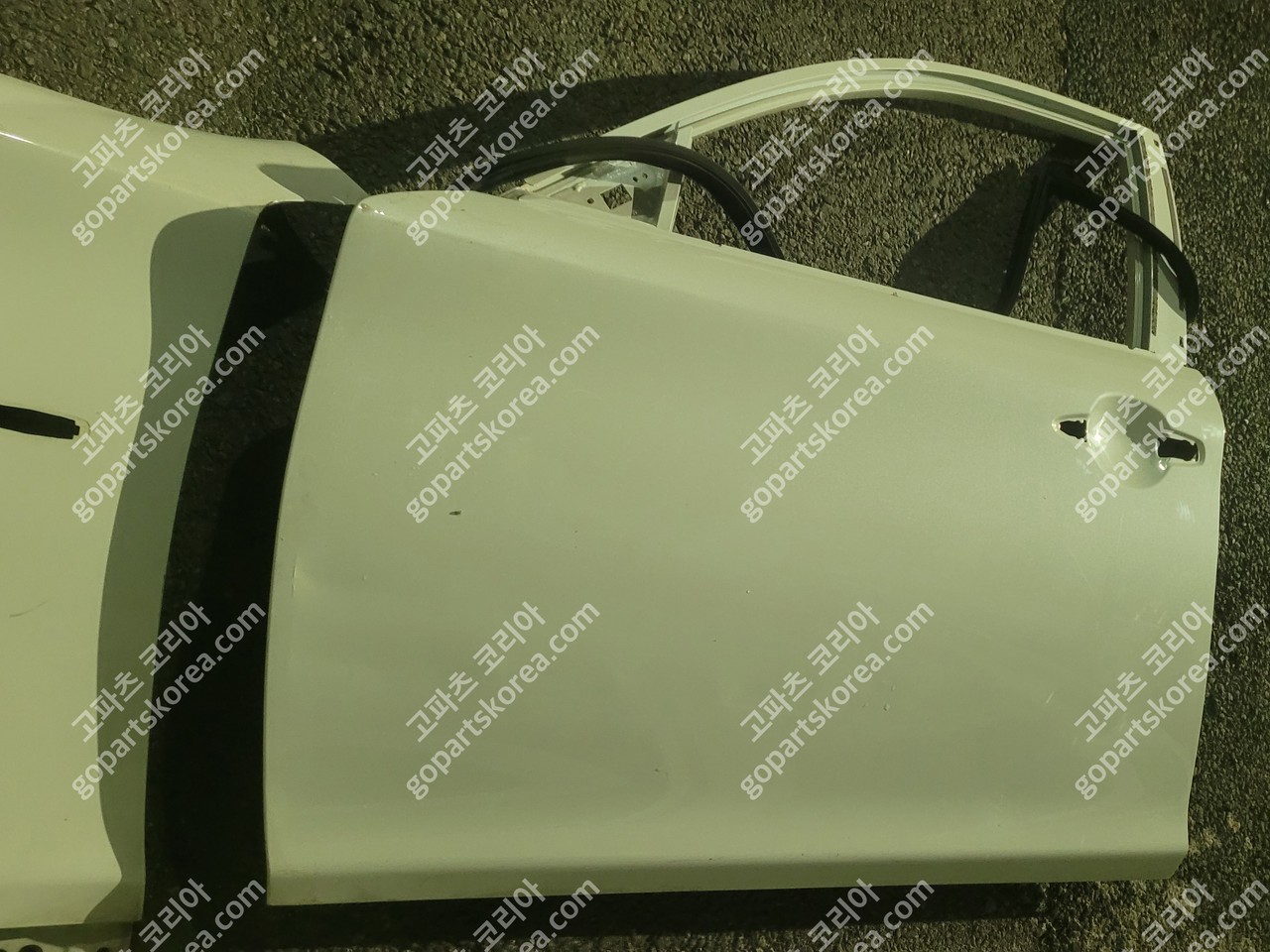 인피니티 QX70 도어 운전석 앞도어 사진 2