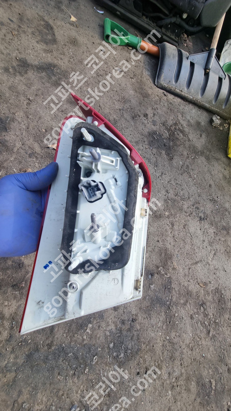 재규어 재규어 XE 후기 테일램프 조수석 트렁크등 중고