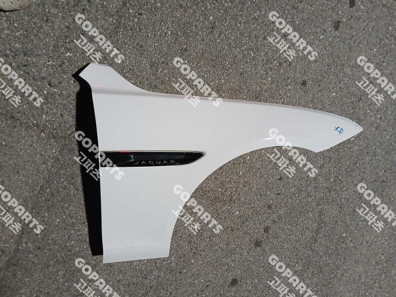 재규어 2세대 X260 조수석앞휀더 사진 3