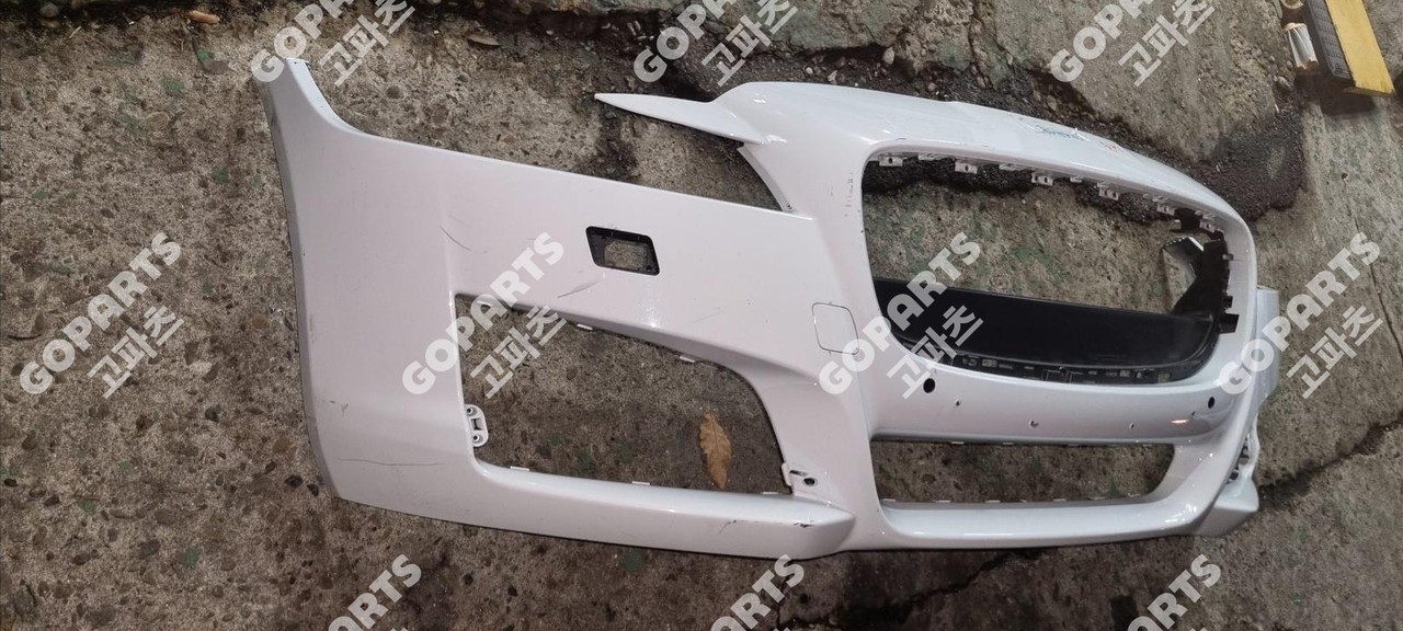 재규어 XF X260 전기 앞범퍼 전피 밤바일반타입 중고