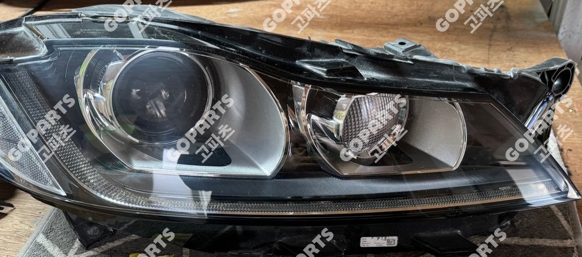 재규어 XF X260 전기 조수석헤드라이트전조등램프 중고