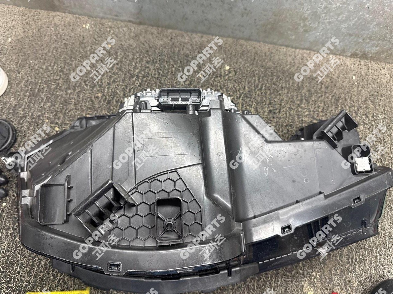 제네시스 G80 GR3 전기 운전석헤드라이트 사진 2