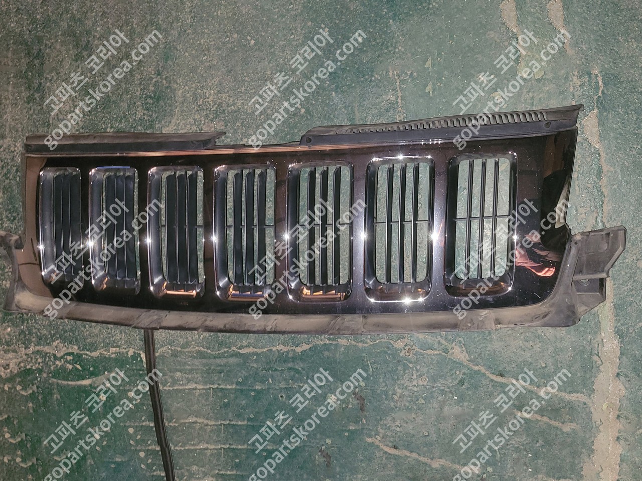 지프 그랜드체로키 전기 그릴 라디에이터 그릴 사진 2