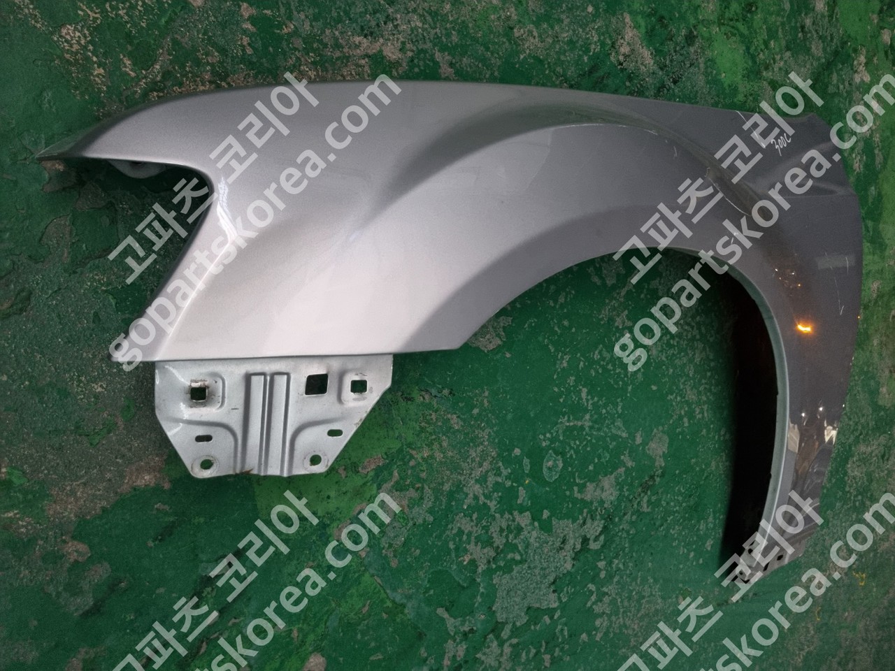 크라이슬러 뉴 300C 휀더 운전석 앞휀더 중고