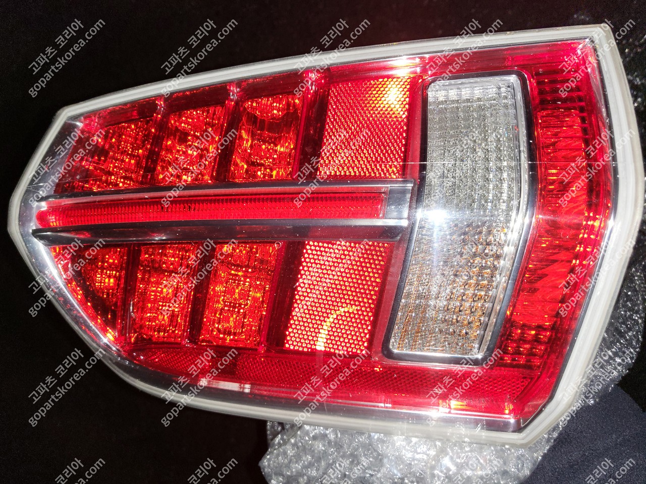 크라이슬러 300C 테일램프 운전석 사진 2