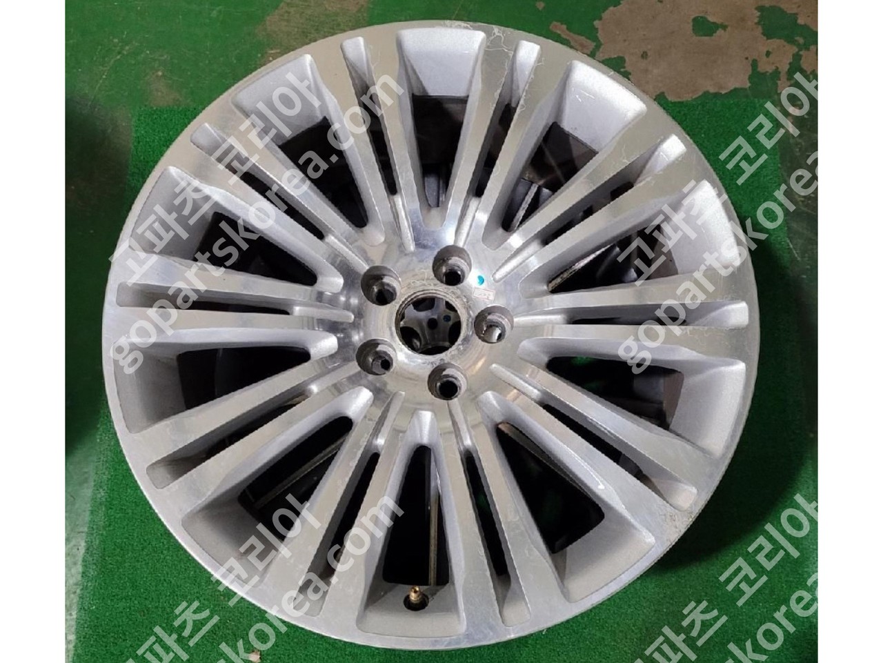 크라이슬러 300C 휠 20인치 중고