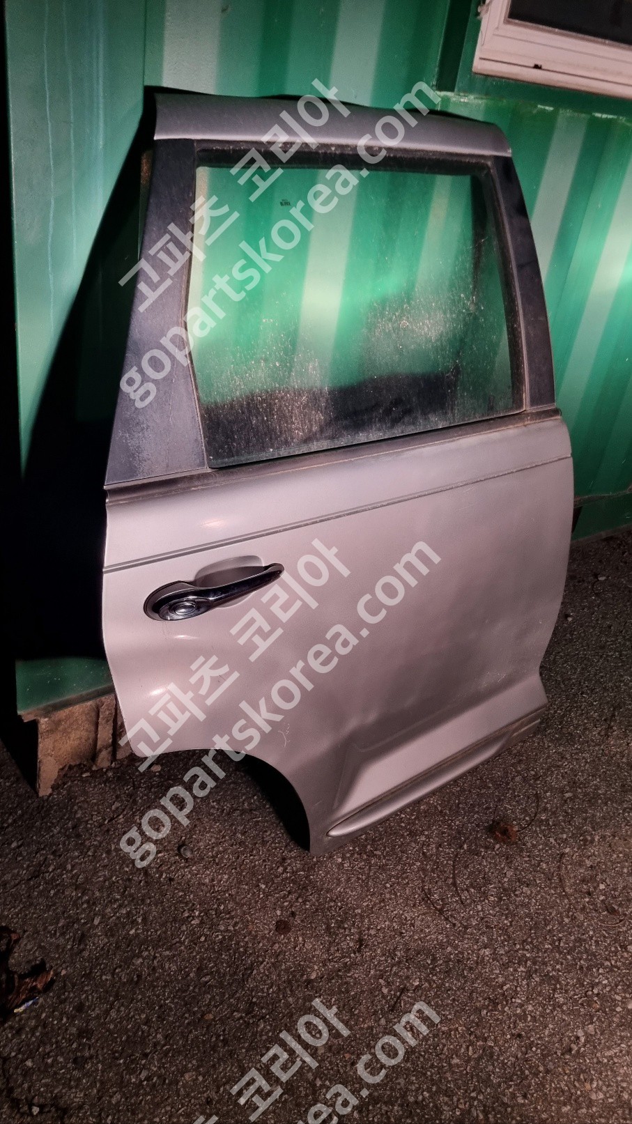 크라이슬러 PT 크루저 도어 조수석 뒷도어 중고