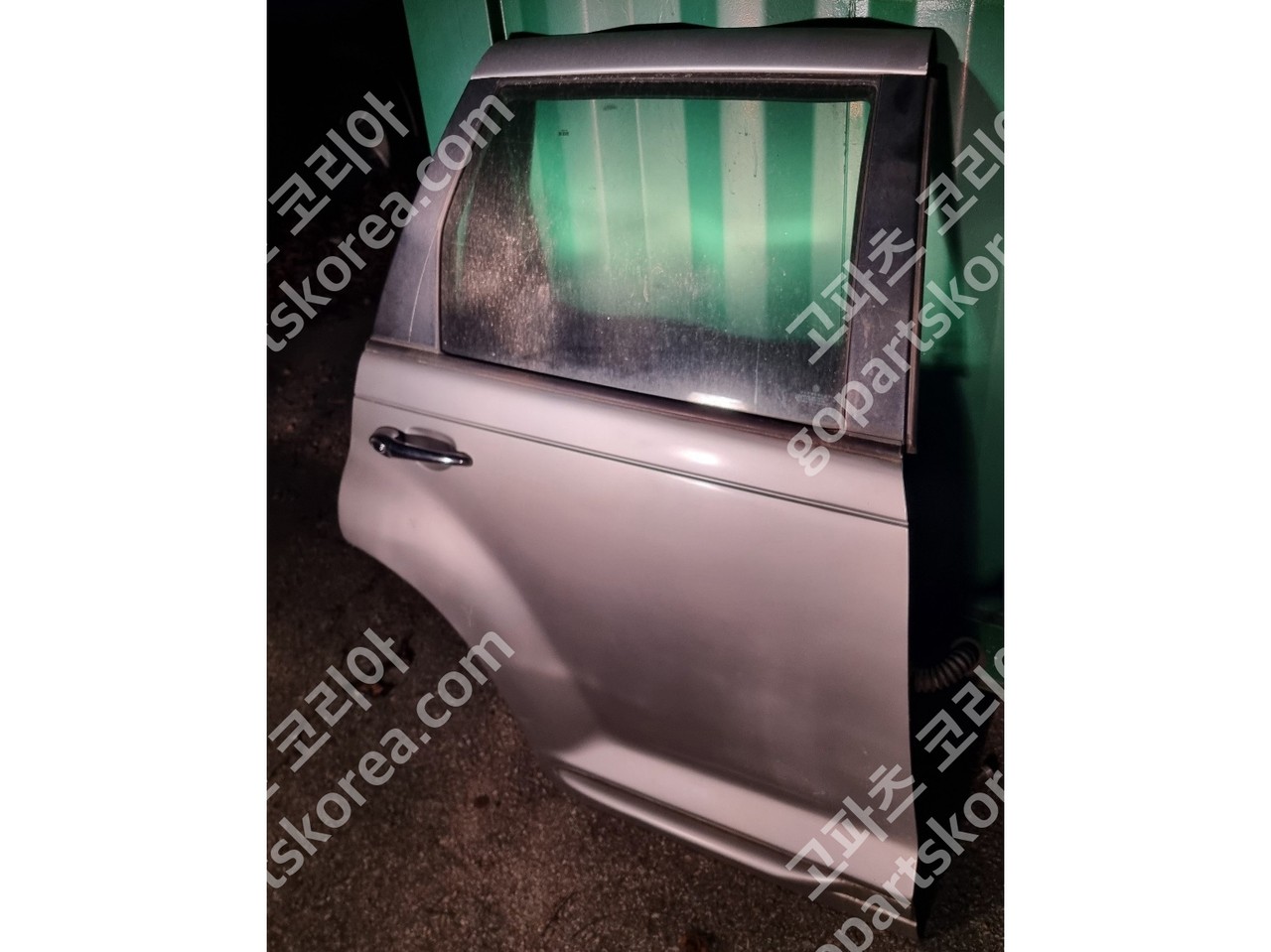 크라이슬러 PT 크루저 도어 조수석 뒷도어 사진 2