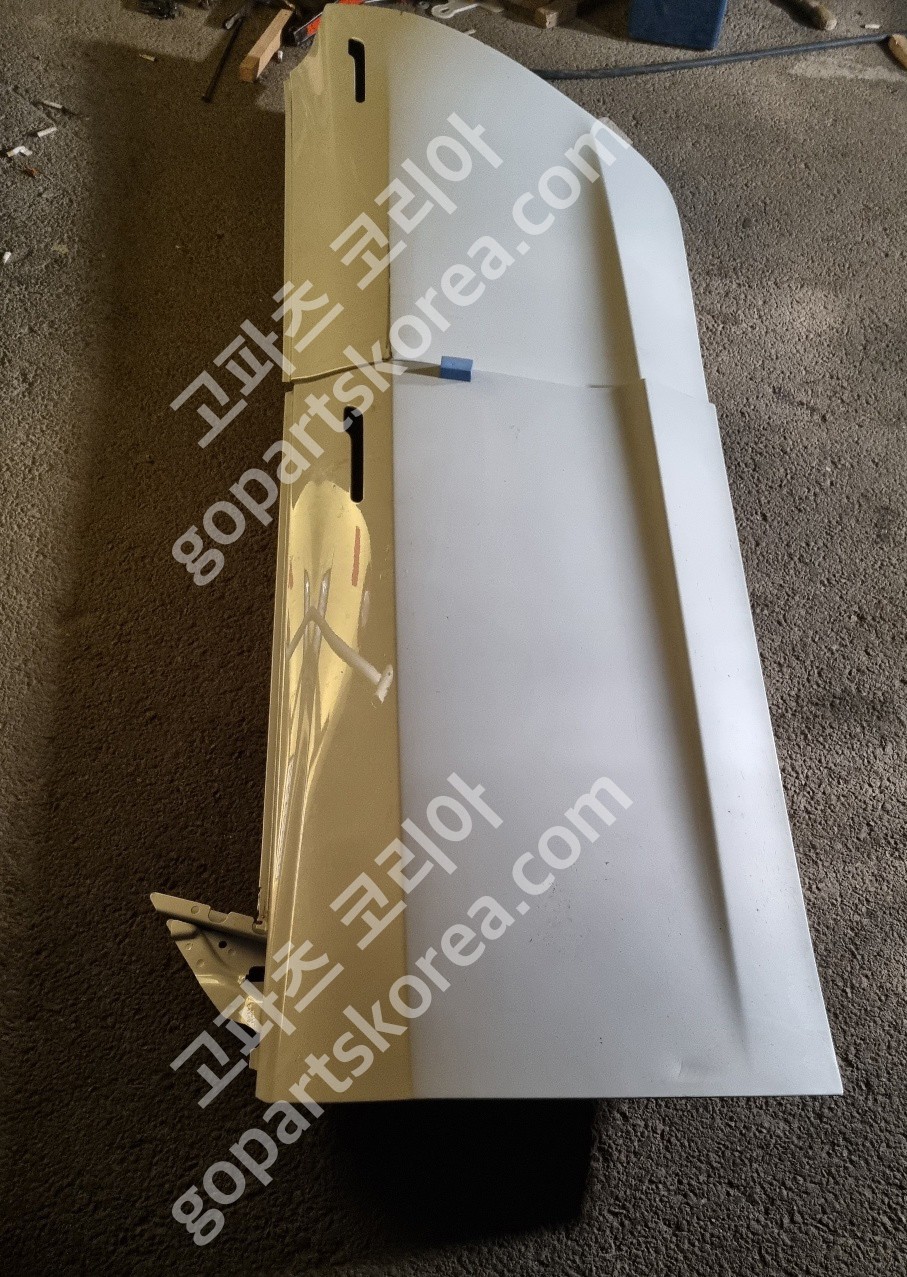 테슬라 모델3 도어 운전석 뒷도어 사진 3