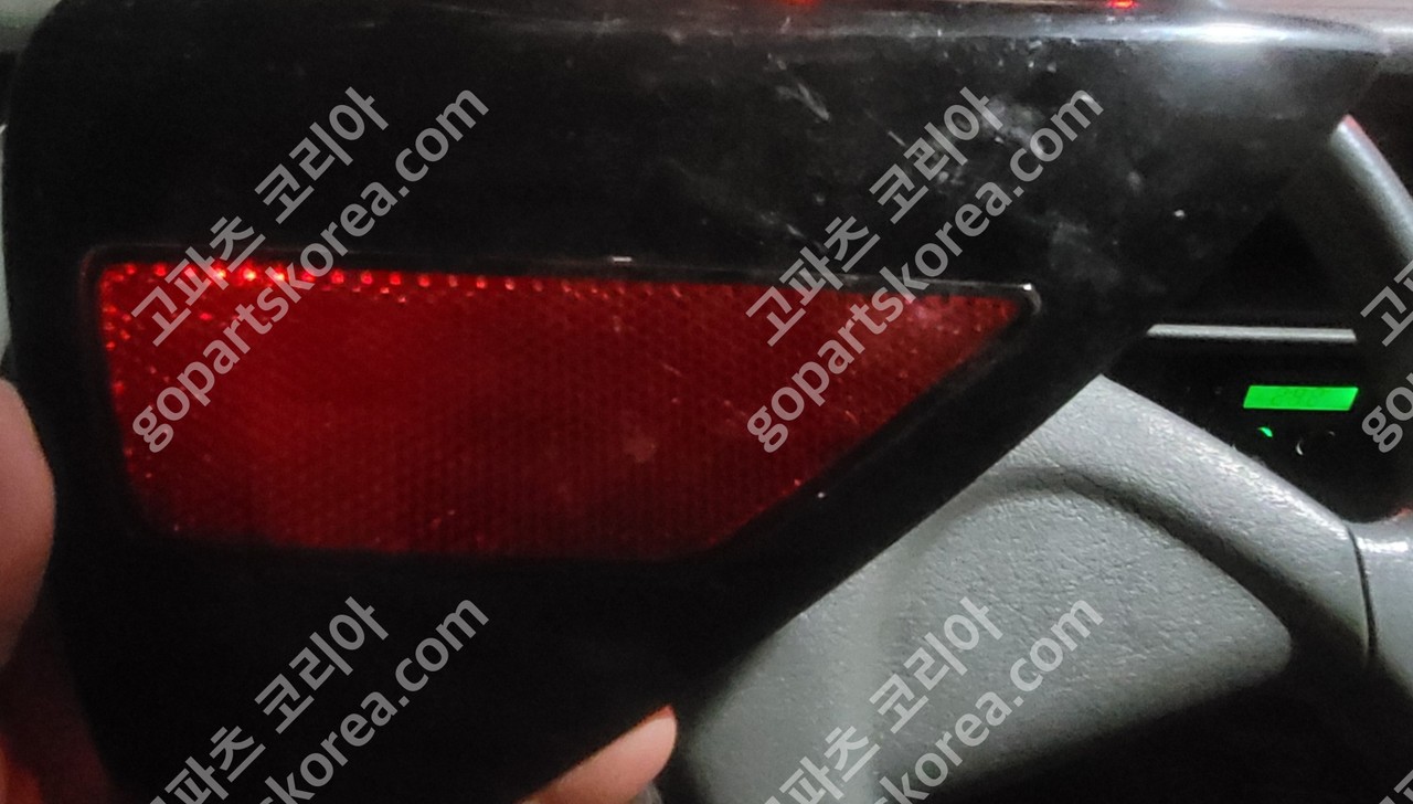 테슬라 모델3 리플렉터 조수석 사진 2