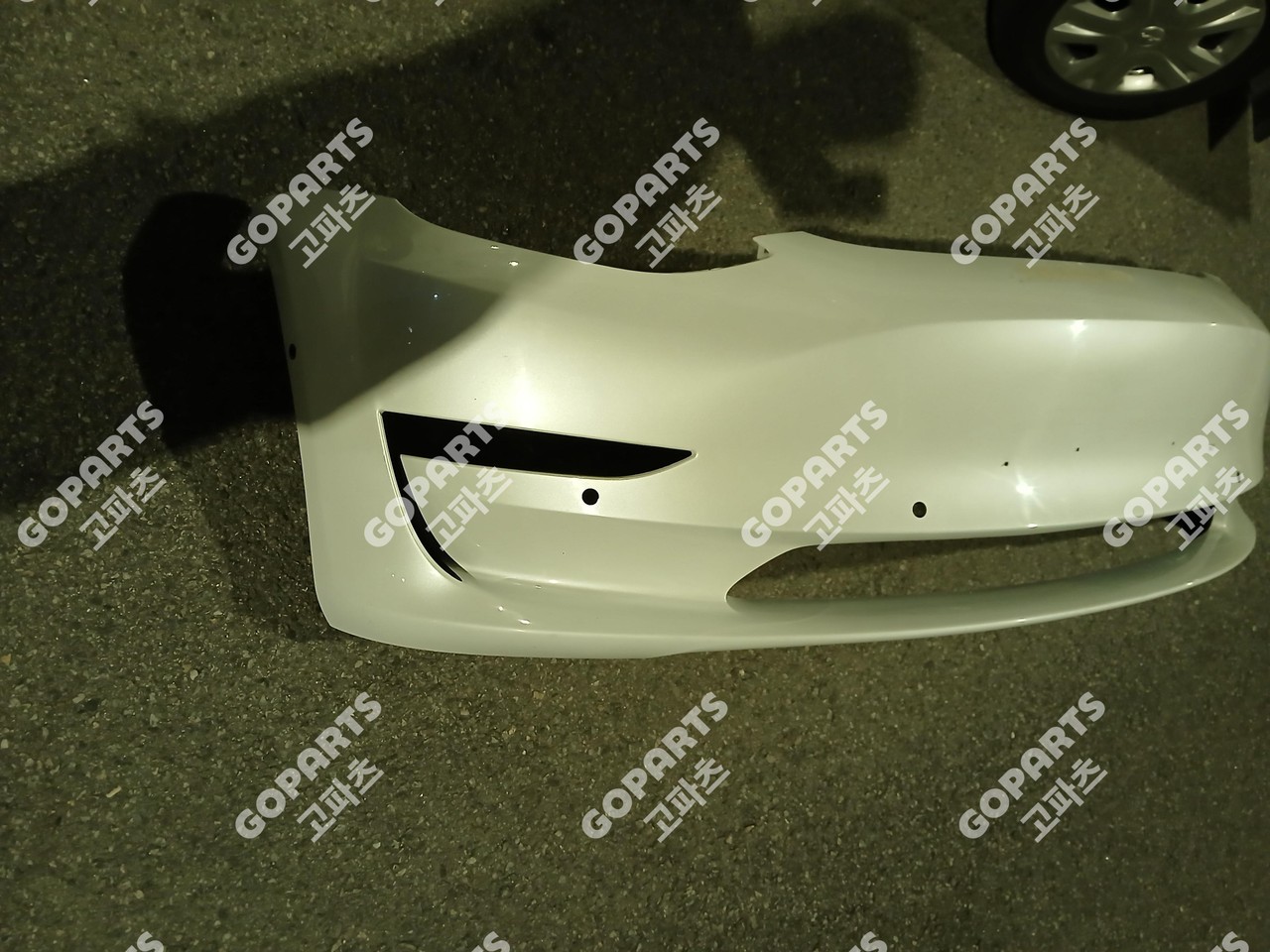 테슬라 모델3 앞범퍼 사진 3