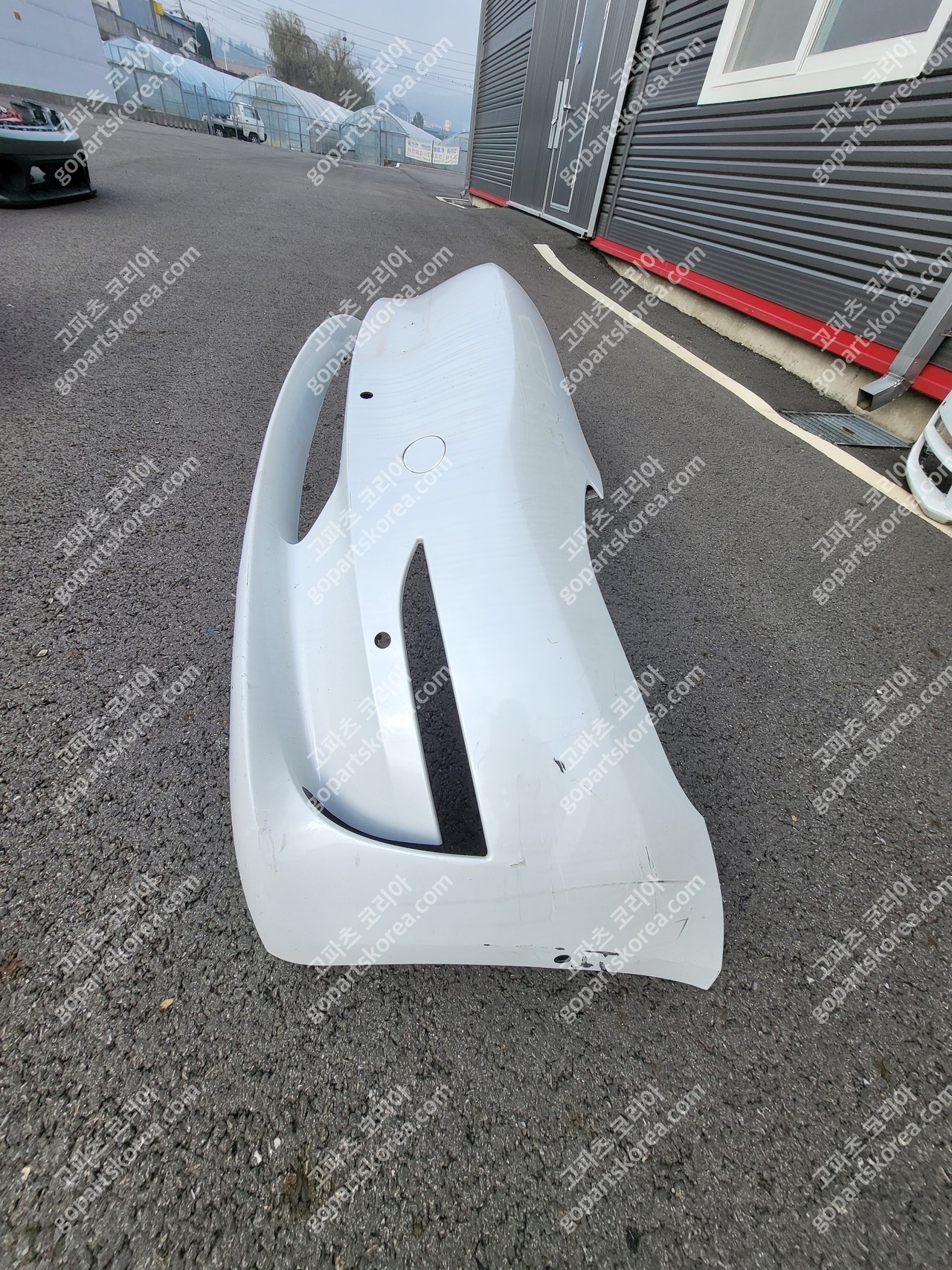 테슬라 모델3 앞범퍼 사진 2