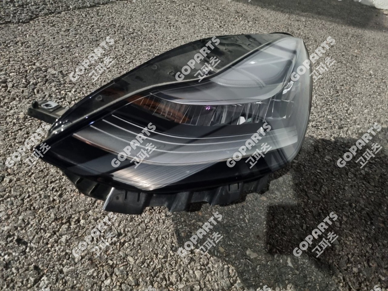 테슬라 모델3 전기형 운전석헤드라이트 사진 2