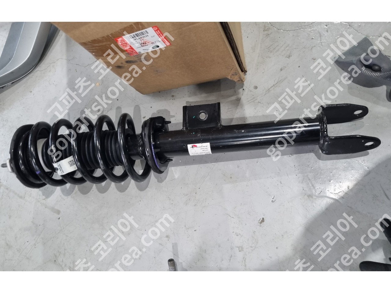 테슬라 모델3 하체 운전석 후륜용 앞쇼버 중고