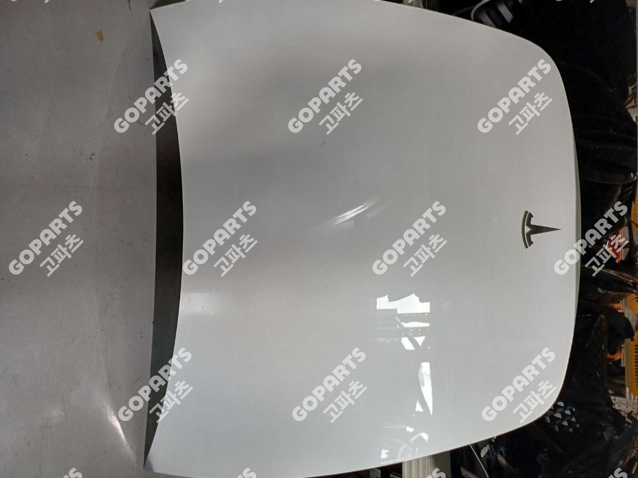 테슬라 모델3 후기형 하이앤드 본넷후드 중고