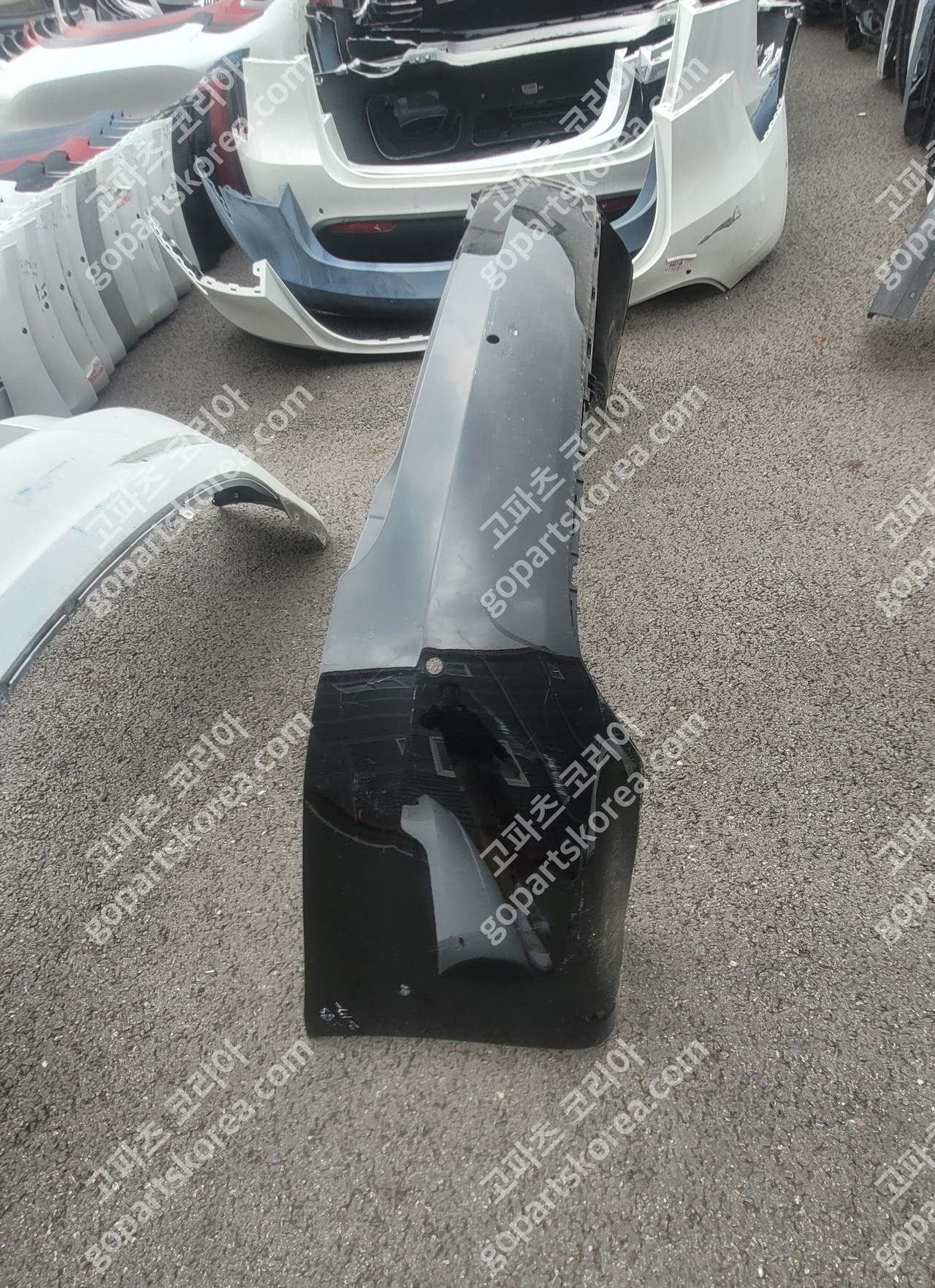 테슬라 모델S 뒷범퍼 사진 3