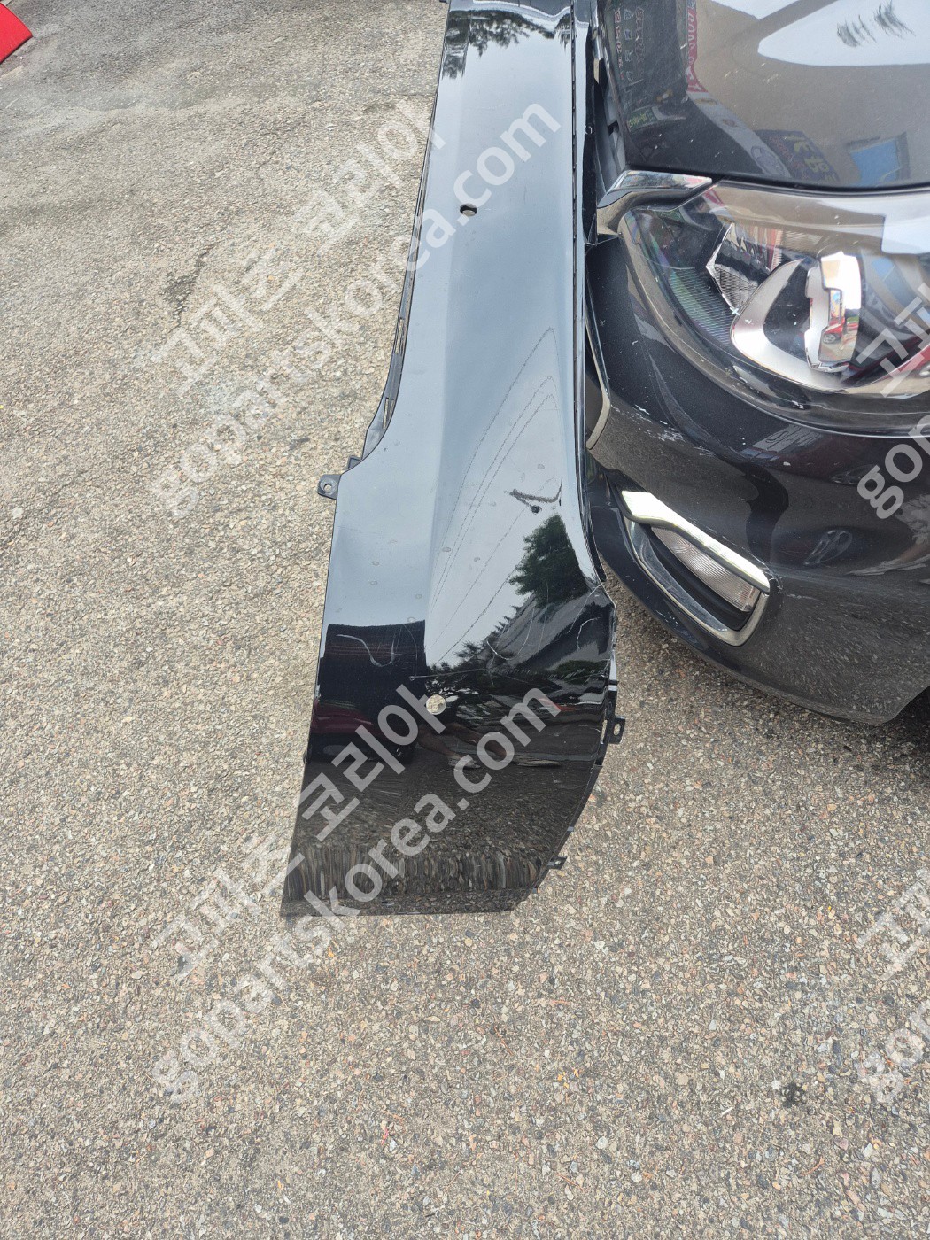 테슬라 모델X 뒷범퍼 상단 중고