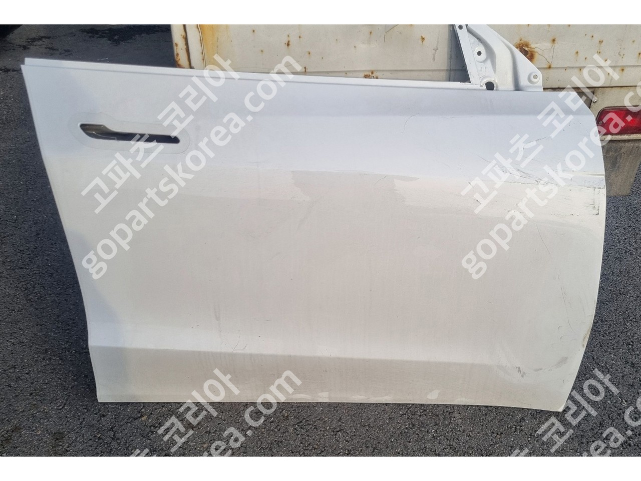 테슬라 모델Y 도어 조수석 앞도어 중고
