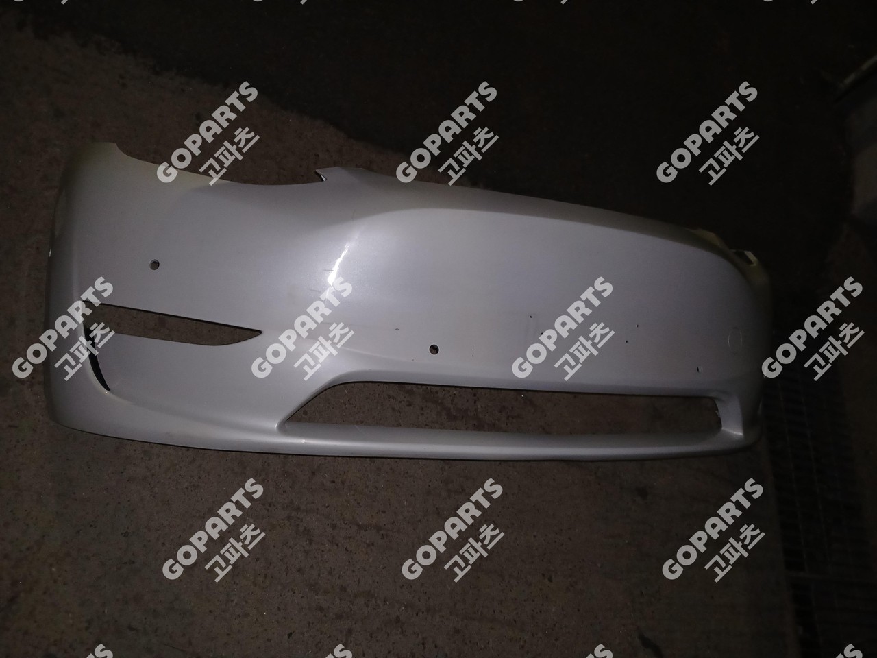 테슬라 모델Y 1세대 전기형 앞범퍼 센서O 사진 2