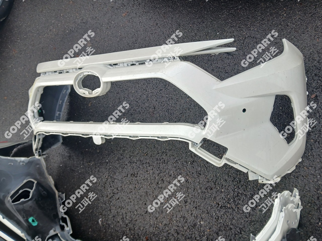 토요타 라브4 5세대 전기 앞범퍼 전피 사진 2