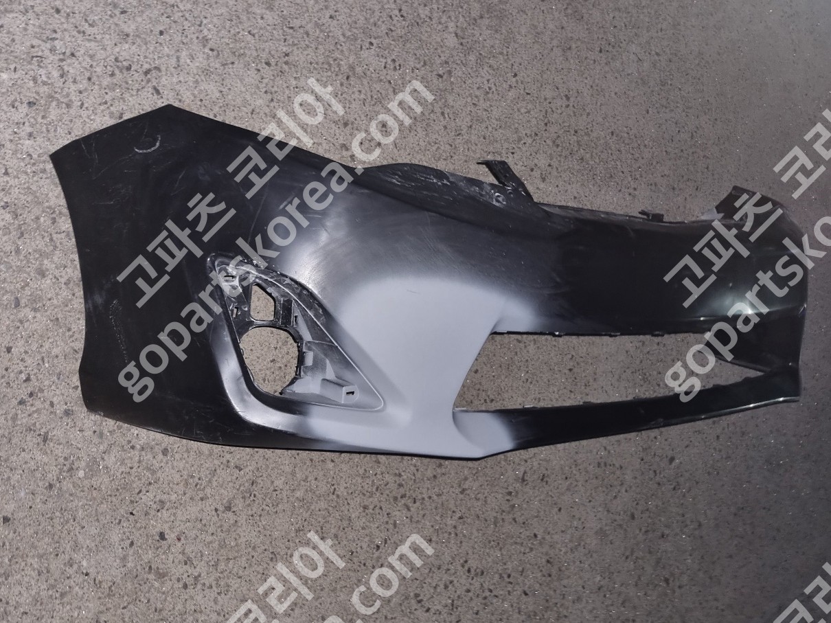 토요타 캠리 앞범퍼 센서없는타입 중고