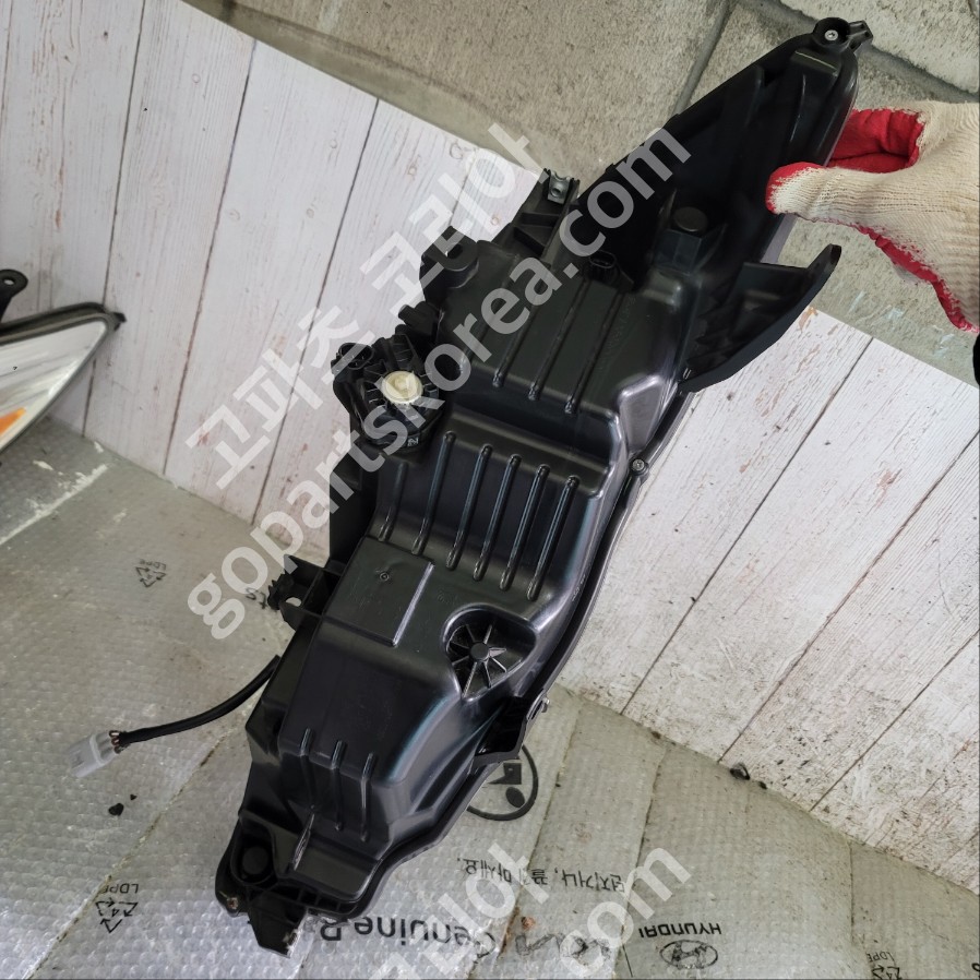 토요타 캠리 헤드라이트 운전석 LED 사진 2