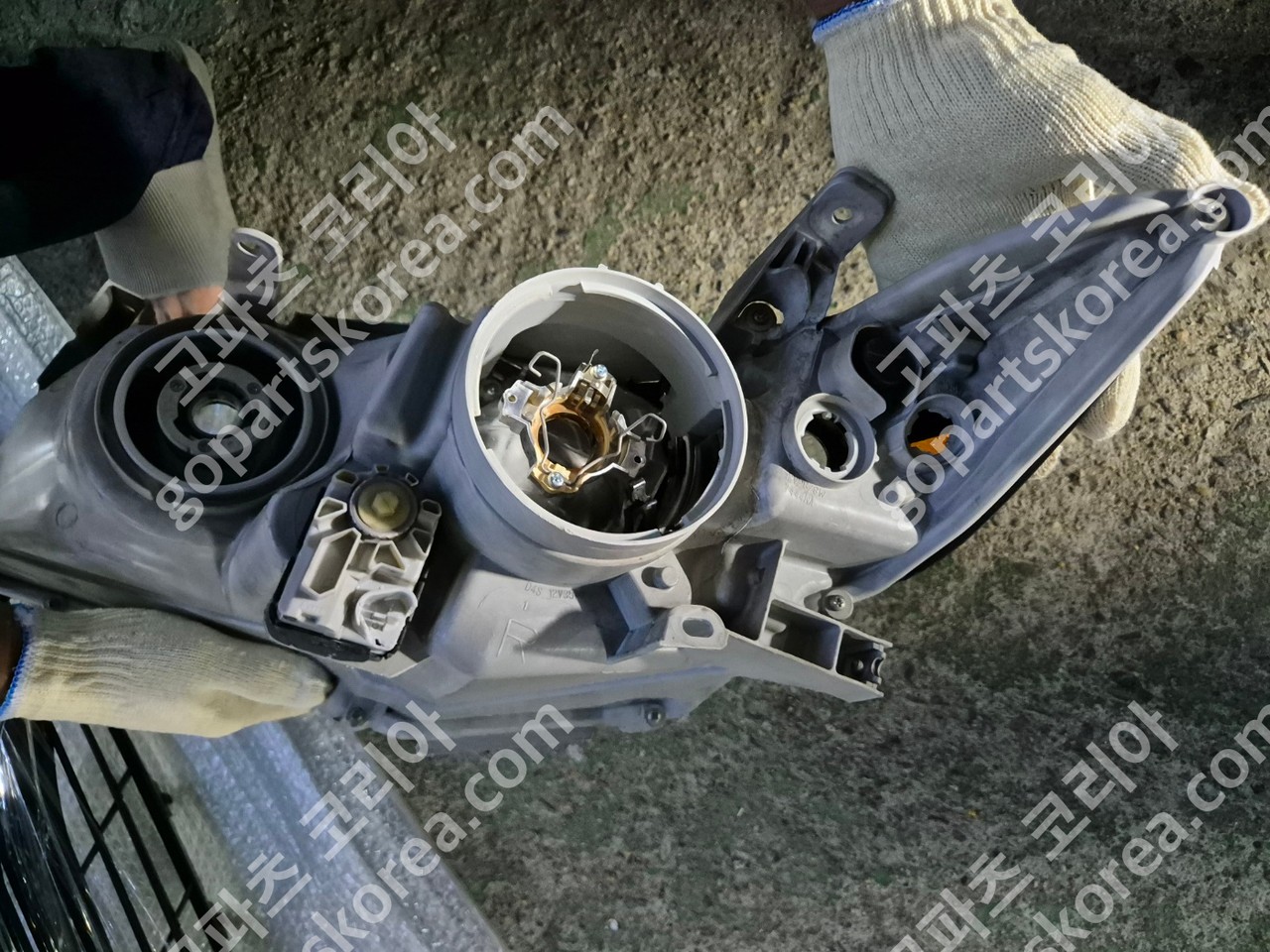 토요타 캠리 헤드라이트 조수석 할로겐타입 중고