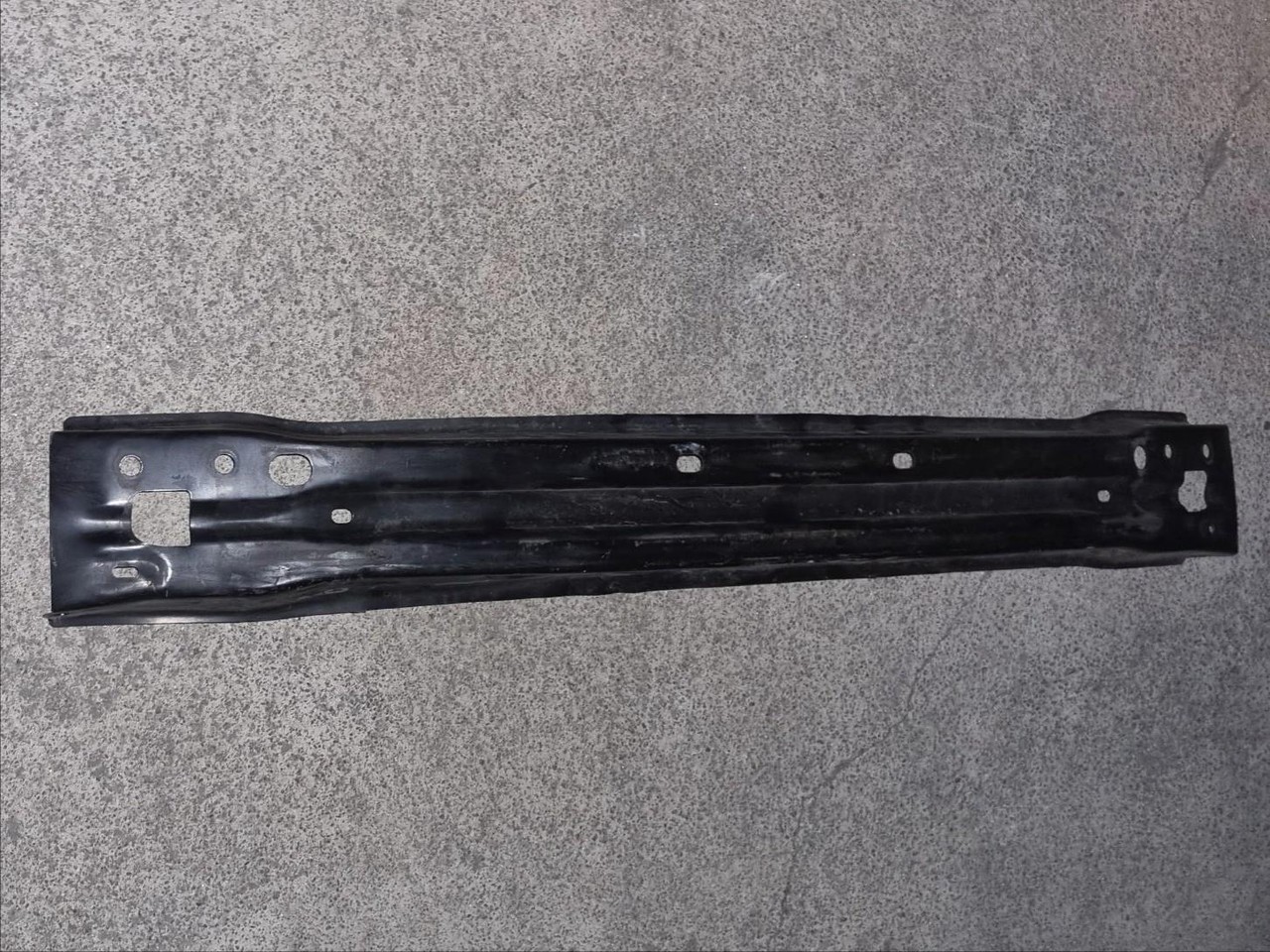 토요타 캠리 10세대 앞레일 프론트레인포스먼멘트 중고