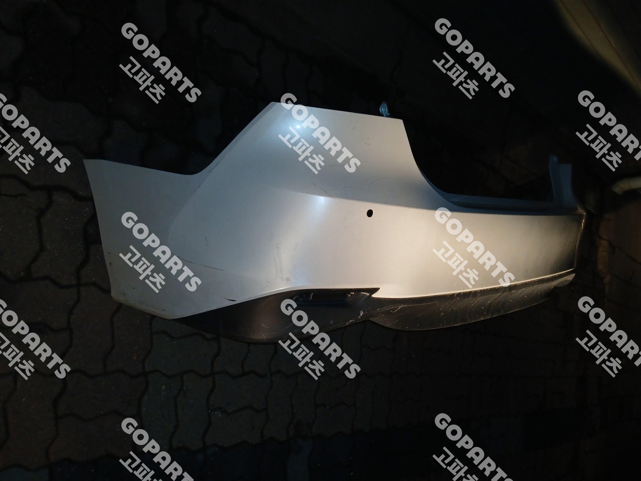 토요타 캠리 10세대 전기형 뒷범퍼 중고