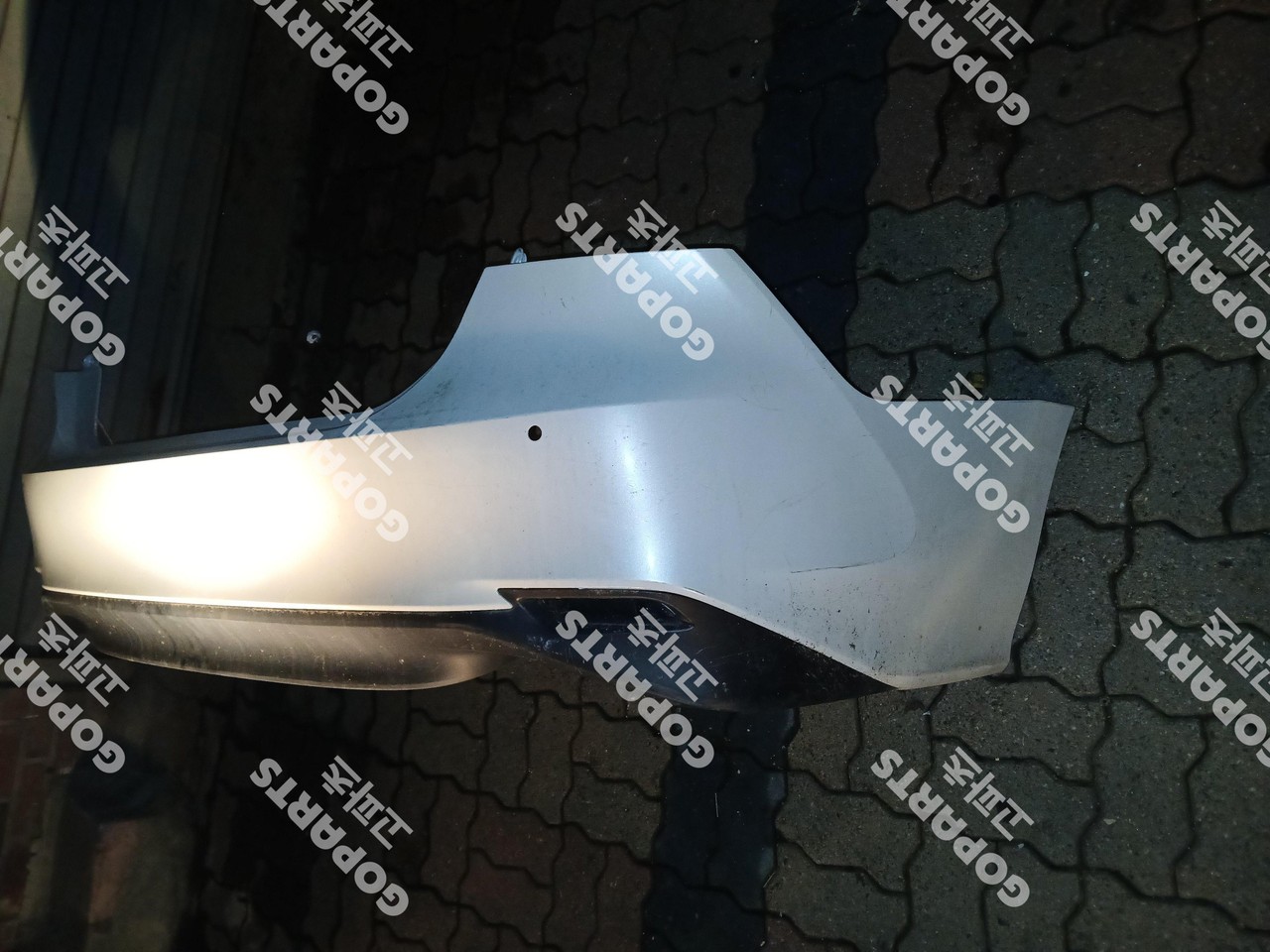 토요타 캠리 10세대 전기형 뒷범퍼 사진 3