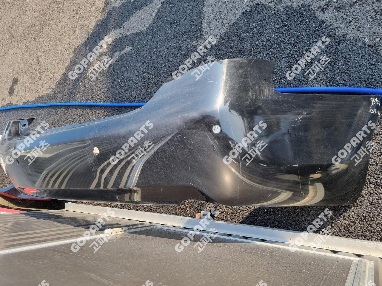 토요타 캠리 8세대 뒷범퍼뒷리어밤바 일반센서있는타입 중고