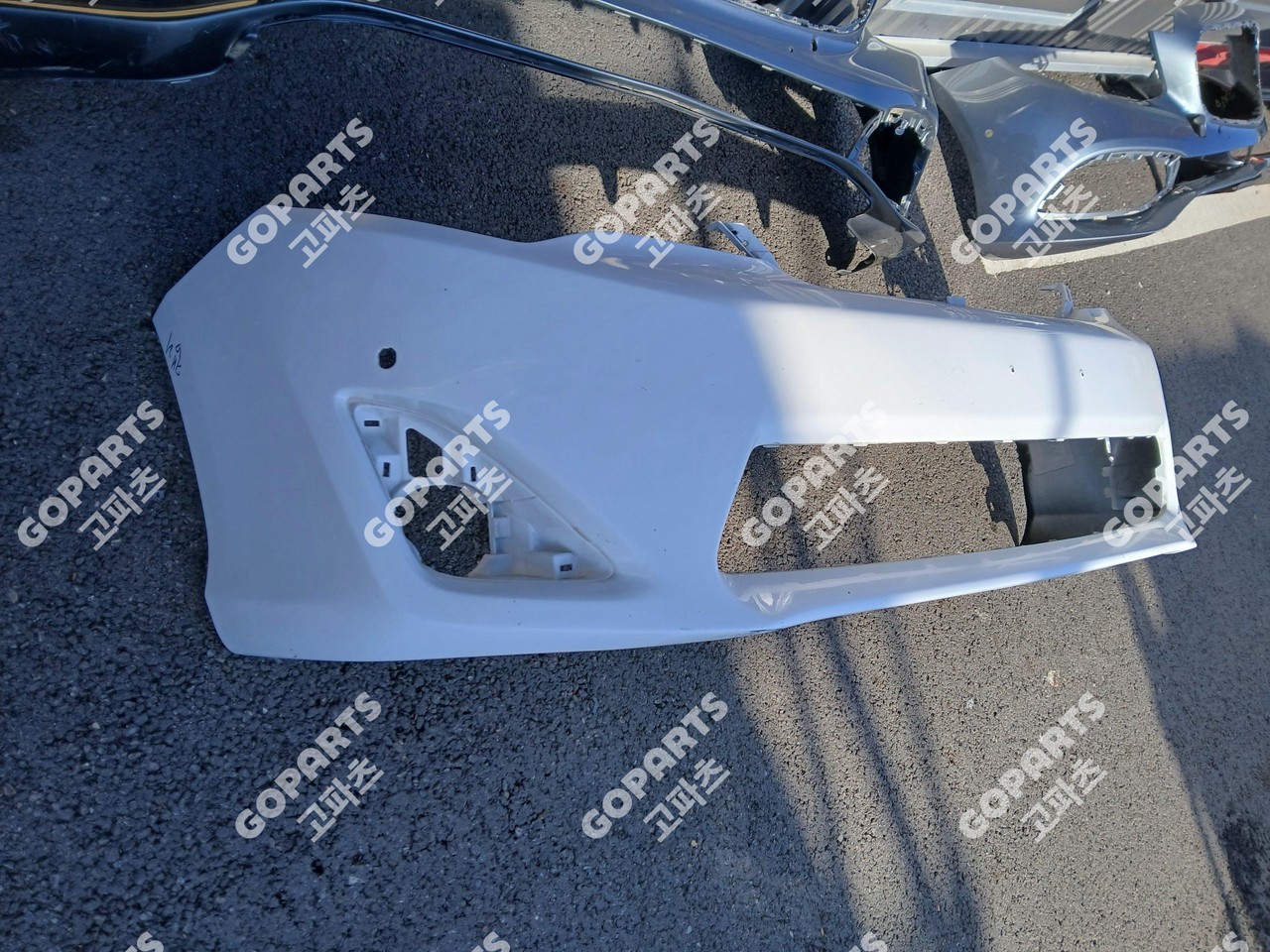 토요타 캠리 9세대 전기 앞범퍼 센서타입 전피 사진 3