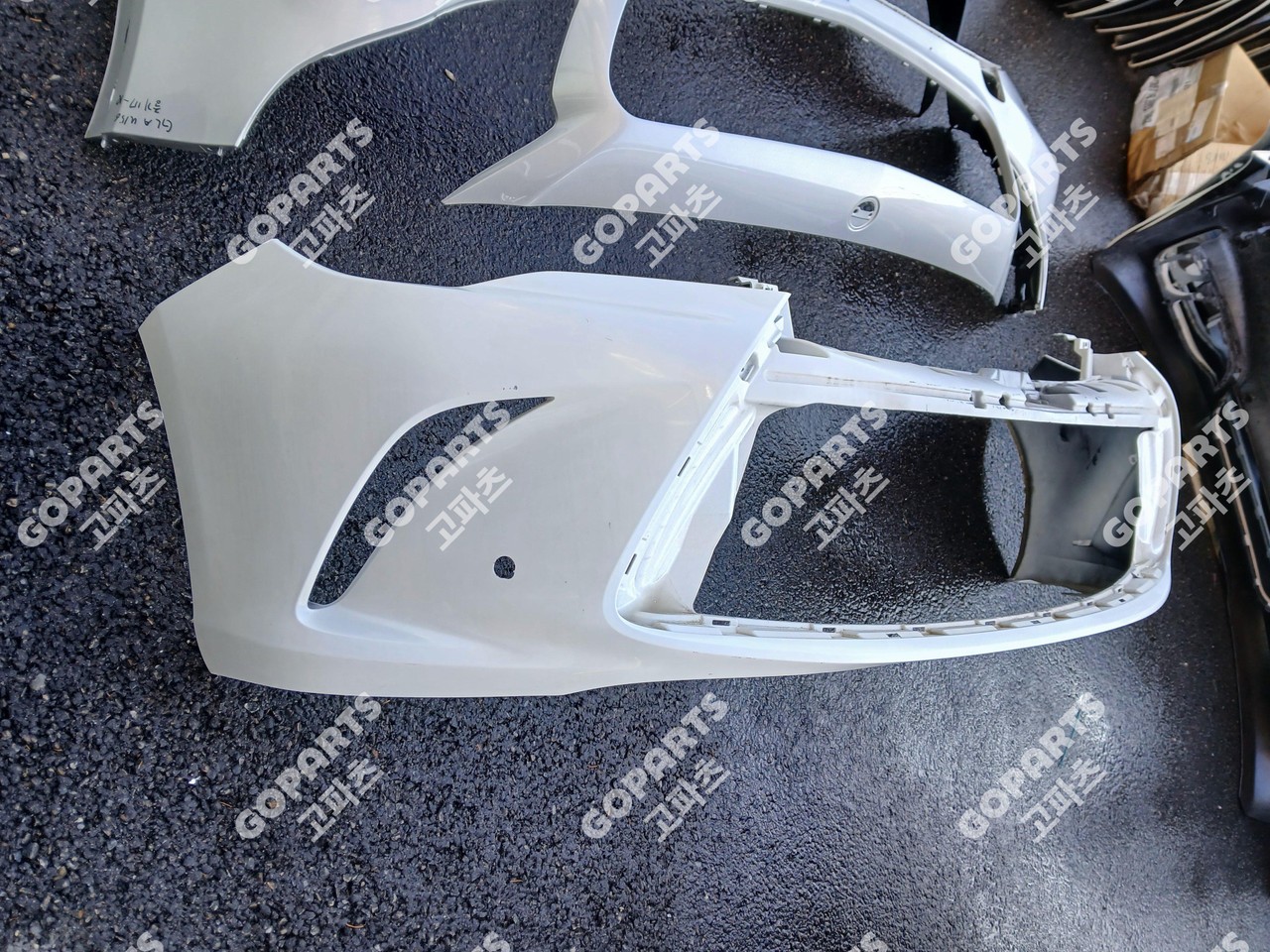 토요타 캠리 9세대 후기 앞범퍼 전피 중고