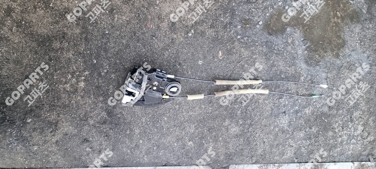 토요타 캠리 9세대 후기 조수석후도어뒷도어문 엑츄에이터 사진 2