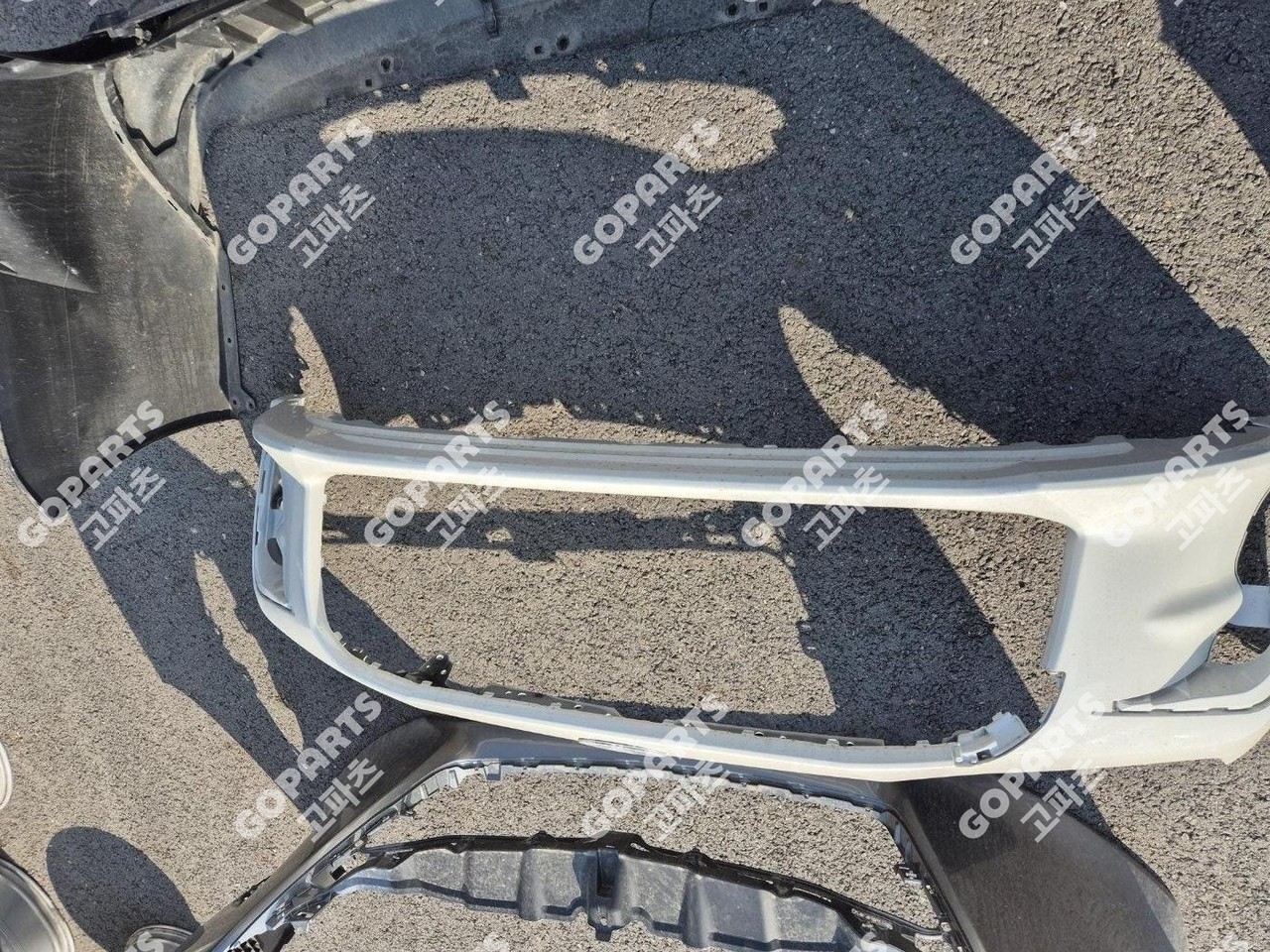 토요타 GR86 앞범퍼 중고