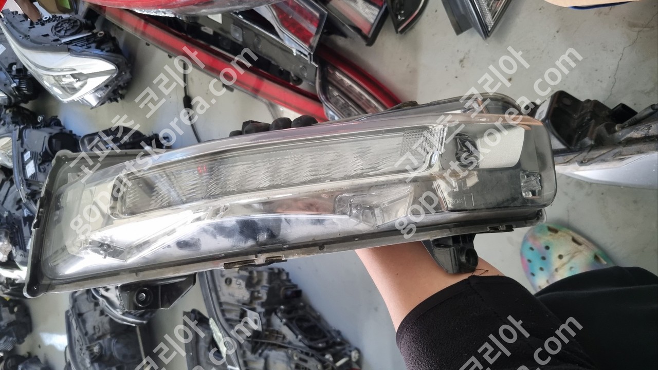 포드 머스탱 안개등 운전석 중고