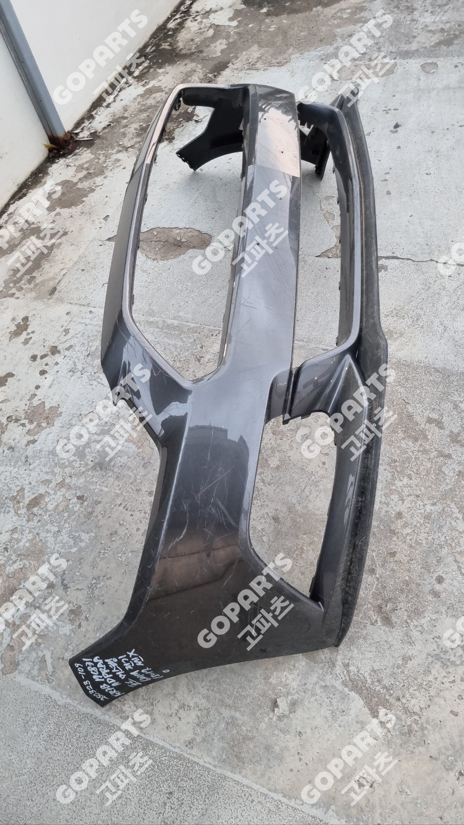 포드 머스탱 6세대 전기 앞범퍼 전범퍼 전피 프론트밤바 중고