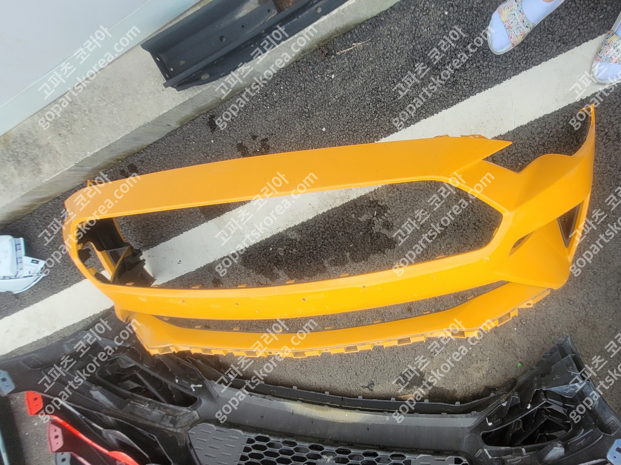 포드 머스팅 앞범퍼 중고